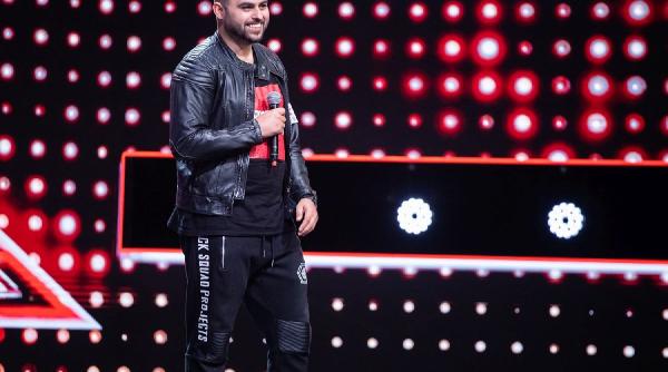 alex mica pe scena x factor am urcat foarte rapid un munte inalt si m am prabusit pe partea cealalta