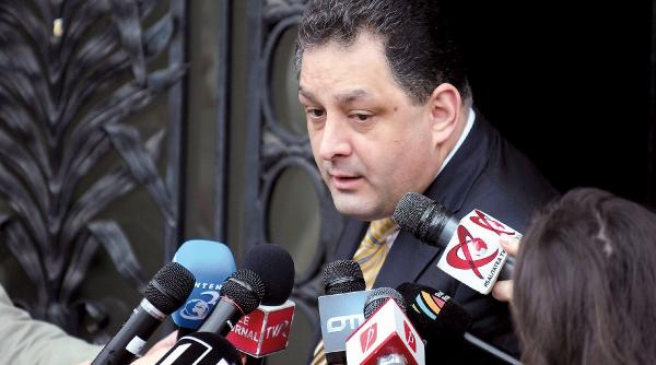 vanghelie pietele trebuie sa ramana in cadrul primariei