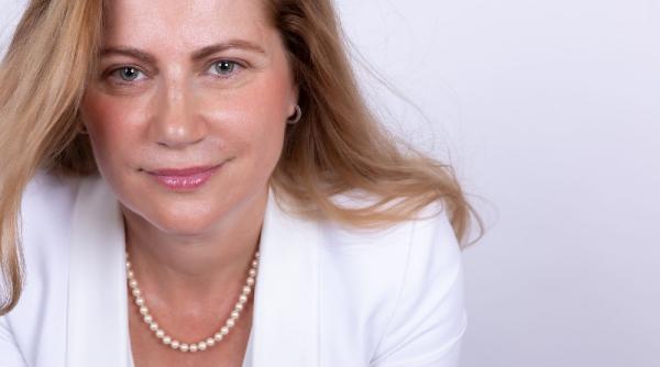 violeta radu omul care aduce frumosul si eleganta in politica proiectul prin care vrea sa transforme brasovul in orasul in care ar vrea toti romanii sa traiasca