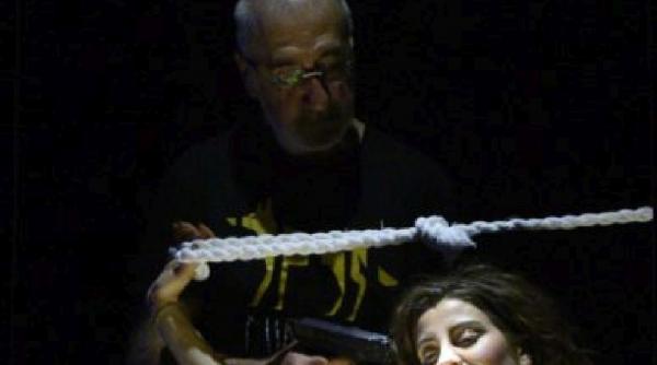 3 premiere 40 de evenimente in 7 spatii diferite si 2000 de spectatori in lunile iulie si august continuam impreuna in septembrie