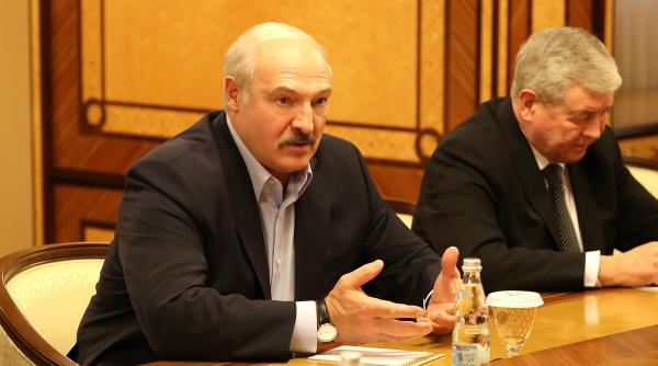 lukasenko afirma ca nu este interesat sa fie recunoscut ca presedinte de occident