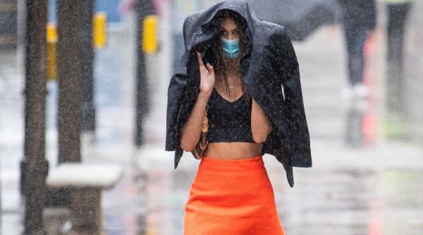 vremea se schimba radical peste cateva zile avertizeaza meteorologii cat scad temperaturile unde lovesc furtunile