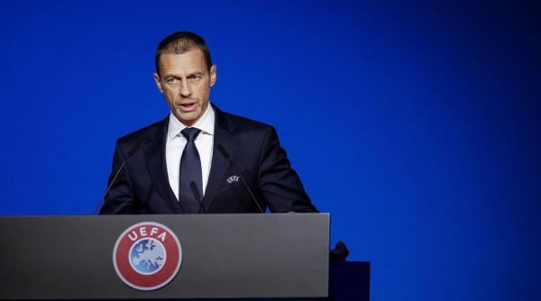 competitiile uefa suporterii admisi pe stadioane in limita a 30 din capacitate