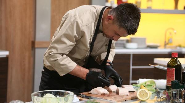 chefi la cutite din nou lider de audienta pe toate segmentele de public chef florin dumitrescu a dat cutitul de aur