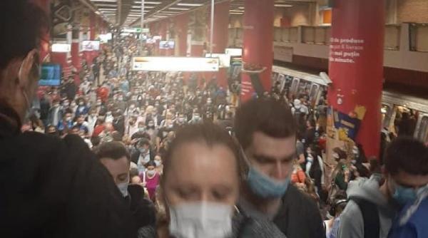 aglomeratie la metrou a fost nevoie de interventia smurd
