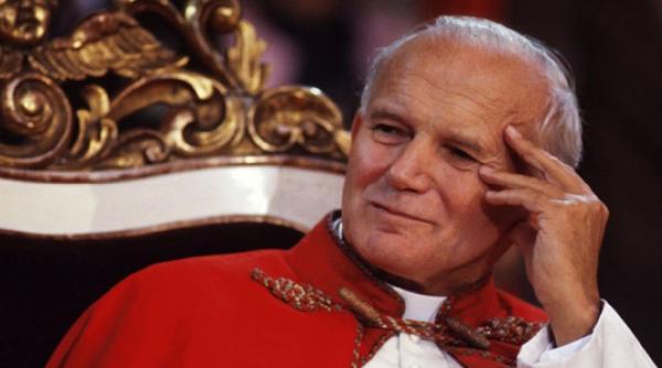 anul centenarului nasterii sfantului papa ioan paul al ii lea luati in mainile voastre viata si faceti din ea o capodopera