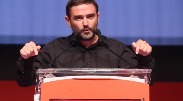 plesoianu pe 6 decembrie opriti groparul