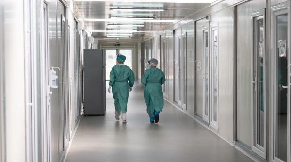 tariceanu cei peste 2 000 de romani care au decedat suplimentar fata de numarul celor din august 2019 sunt probabil victimele spitalelor inchise