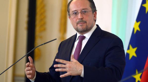 ministrul de externe al austriei confirmat cu noul coronavirus dupa intalnirea consiliului afaceri externe