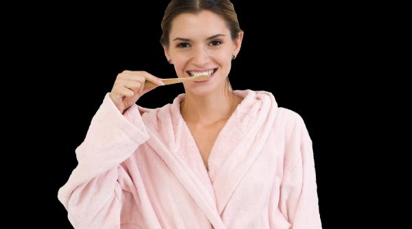 care sunt miscarile corecte cand ne spalam pe dinti