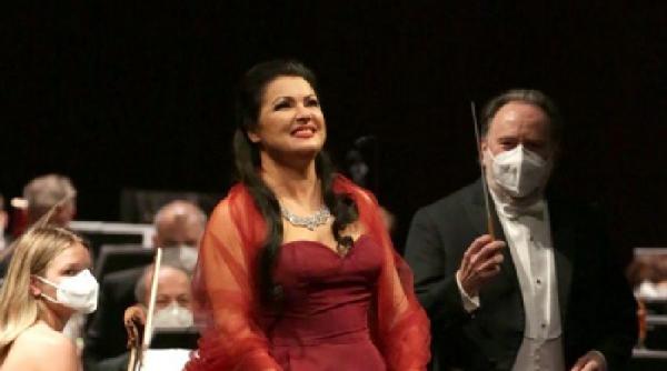 diva anna netrebko vindecata de covid s a intors la teatro alla scala intr un concert extraordinar