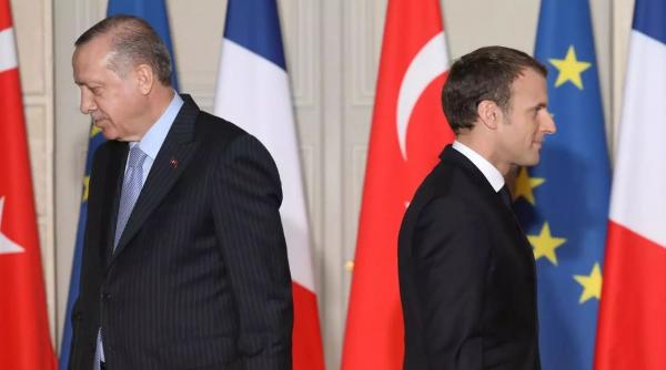 razboi periculos in interiorul nato erdogan il insulta pe macron franta riposteaza