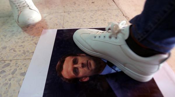 emmanuel macron demonizat in lumea musulmana