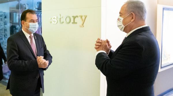 premierul vizita in israel la doi ani dupa ce a depus o plangere penala pentru tradare