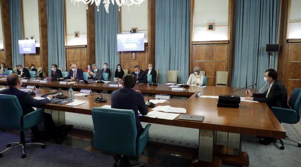 campanie electorala inedita pnl vrea sa taie tot ce a majorat parlamentul