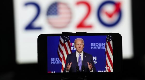 biden trece la anularea deciziilor lui trump