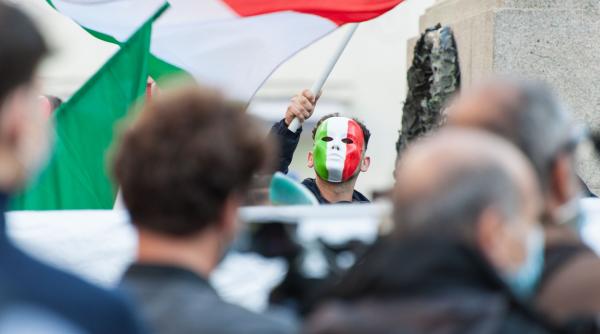 proteste in italia fata de intrarea in carantina totala pe regiuni
