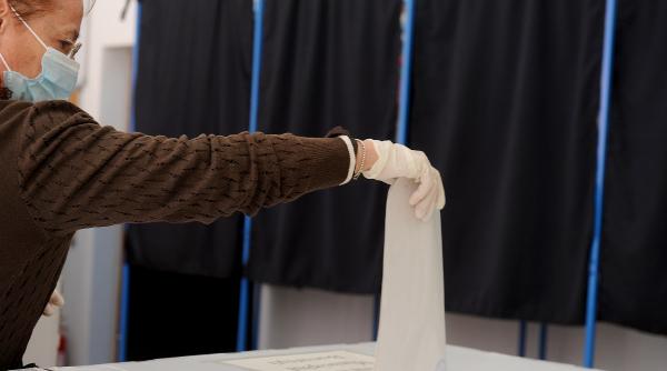 contributii de 62 de milioane in batalia pentru parlamentare