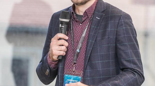 joc in lumea banilor