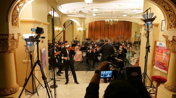 alexandru tomescu si stefan cazacu alaturi de orchestra romana de tineret concert extraordinar online in onoarea presedintiei germane a consiliului uniunii europene si zilei nationale a romaniei