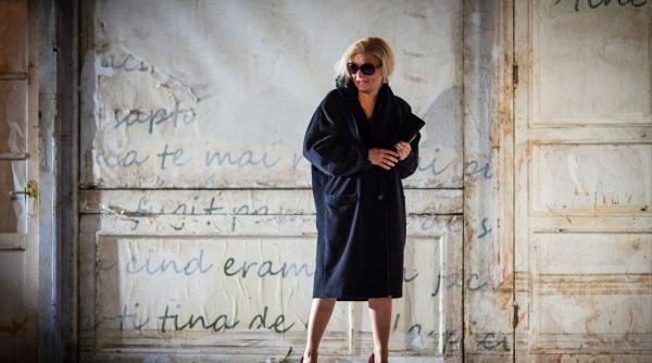 felii cu ofelia popii si live regia bobi pricop se vad in acest weekend in cadrul festivalului national de teatru