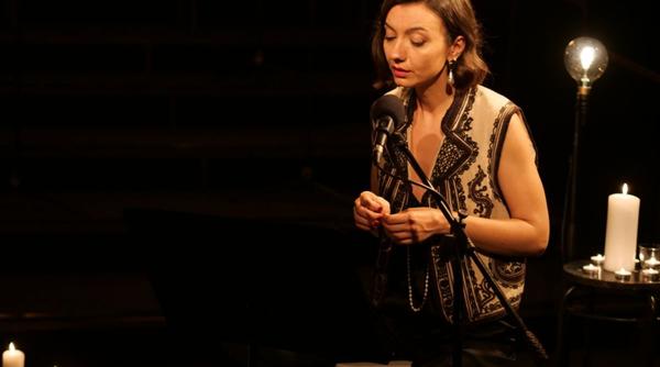 colinda de fereastra cantece de iarna uitate un proiect muzical inedit in premiera pe unteatru cinematic