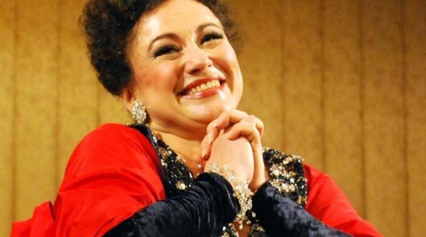 leontina vaduva si marile scene ale lumii opera ilustrata dupa un libret de florian doru crihana