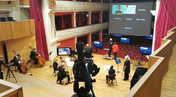 rezidentii muzeului brukenthal sarbatoresc ziua lui beethoven la filarmonica sibiu