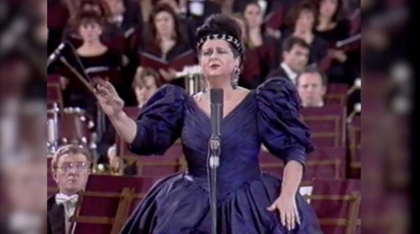 colinde mariana nicolesco la vatican