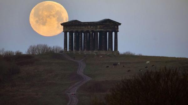 trei zodii vor profita la maximum de luna noua din ianuarie