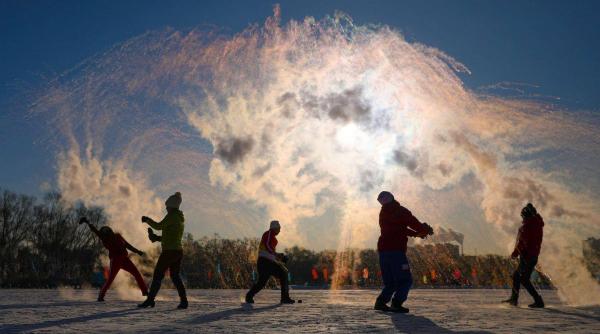 horoscop zilnic 14 ianuarie racii se confrunta cu probleme financiare