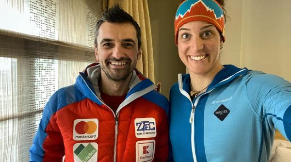 un roman si o italianca iau cu asalt muntele salbatic