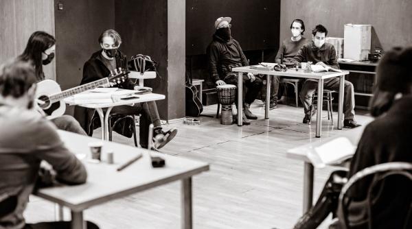 de ziua culturii nationale maraton de spectacole lectura la teatrul national targu mures