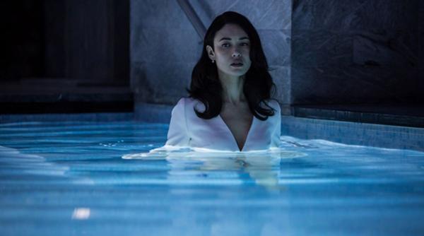 traducatorii les traducteurs un seducator mister de tip agatha christie cu traducatori de literatura si hackeri acum in cinematografele din romania