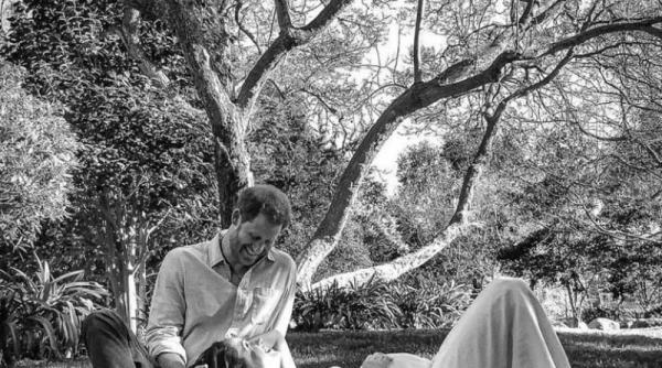 printul harry si sotia sa meghan markle asteapta al doilea copil