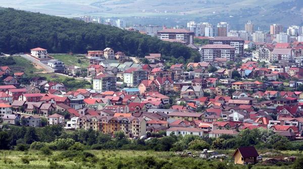 orasul brasov intra in scenariul rosu restaurantele cafenelele si cinematografele se inchid