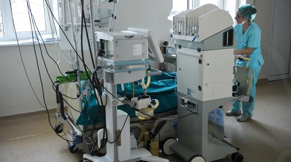 medic o sa se duca toti sa i opereze domnul premier