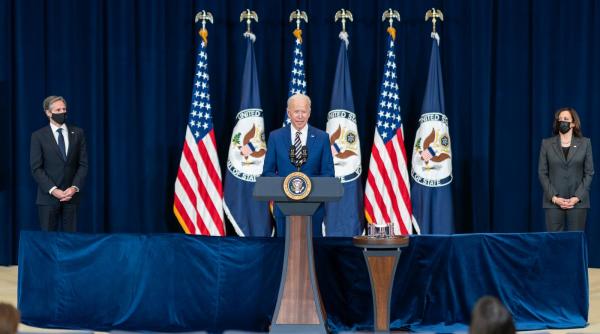 occidentul isi revine dupa criza occidentului