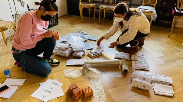 premiera nationala marii actori vand martisoare ca sa construiasca un teatru de la zero