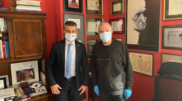 teatrul national radu stanca sibiu a fost onorat de ambasadorul israelului in romania excelenta sa david saranga cu o vizita oficiala