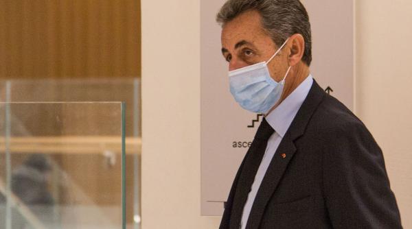 nicolas sarkozy condamnat la trei ani de inchisoare pentru coruptie si trafic de influenta
