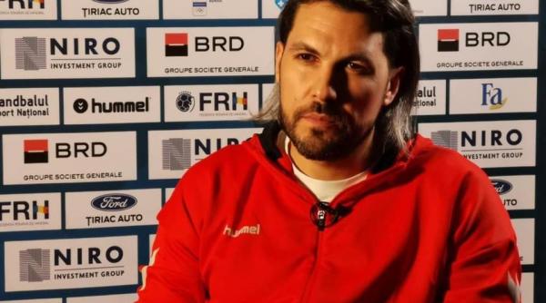 surprize in lotul romaniei pentru turneul preolimpic adrian vasile am considerat ca avem nevoie de un mix de jucatoare cu experienta si cu foame de rezultate foarte mare