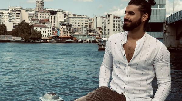 surprize in lant pentru cele 15 fete care ajung in turcia pentru a cuceri inima burlacului