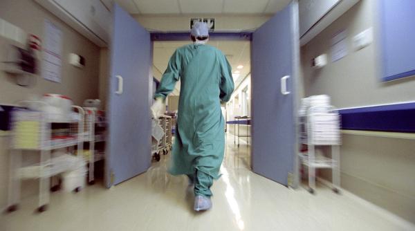 ms 140 de paturi suplimentare de terapie intensiva pentru bolnavii de covid