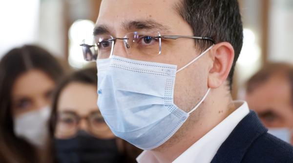 vlad voiculescu amendat cu 1 500 de lei pentru nepurtarea mastii