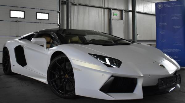 oferta anabi lamborghini aventador cu 163 000 de euro