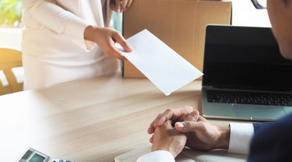 ce trebuie sa stii atunci cand decizi sa schimbi locul de munca