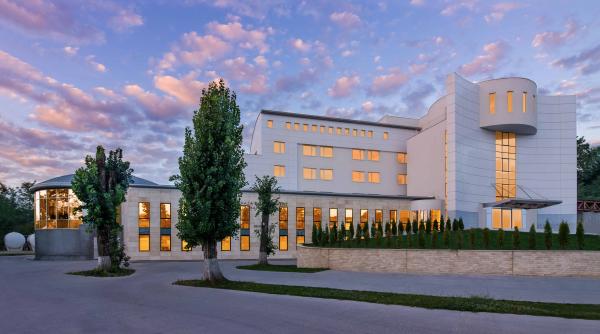 p cum se aplica fizioterapia la sanconfind si in ce consta recuperarea medicala