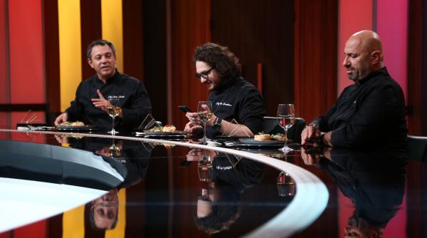 chef florin dumitrescu conduce clasamentul amuletelor diseara bloggerul jamila pentru prima data in platoul chefi la cutite