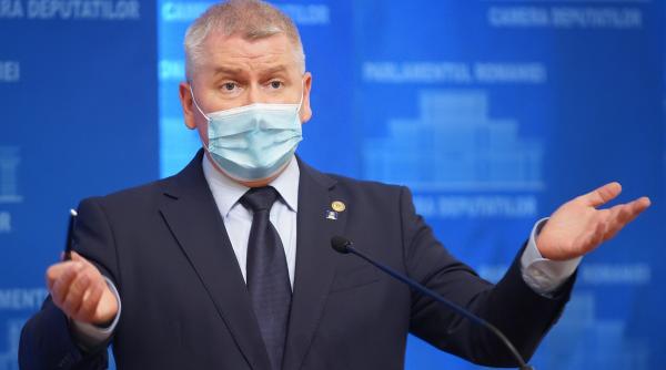 roman usr plus nu a votat bugetul pentru ca viceprimarul lor nu a primit controlul spitalelor